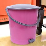 Plastic Dustbin Garbage Bin with Handle, 15 Liters Multicolor